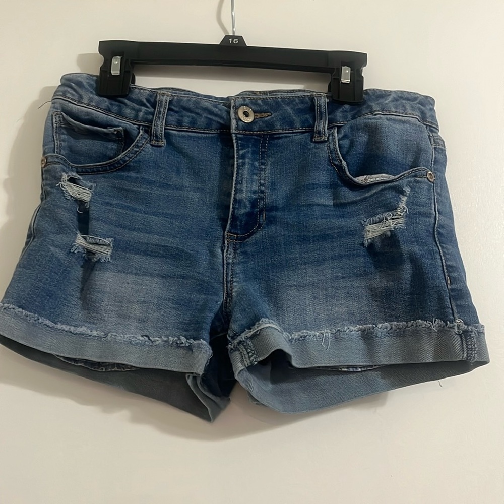 True Craft Girls Ripped Denim Shorts Size 16 EUC